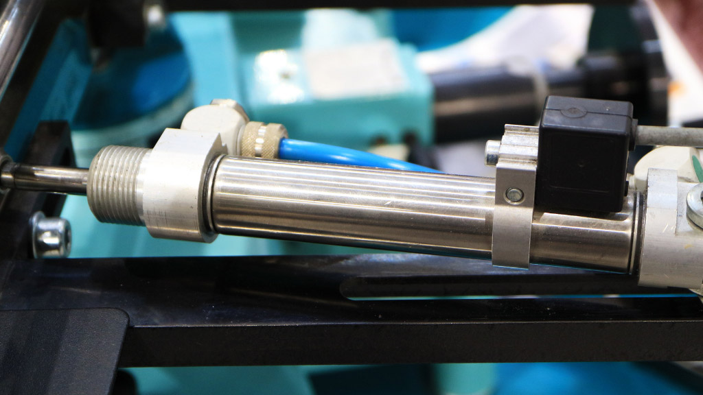 پنوماتیک الکتریکی (Electro Pneumatics) چیست و کجا استفاده می‌شود؟